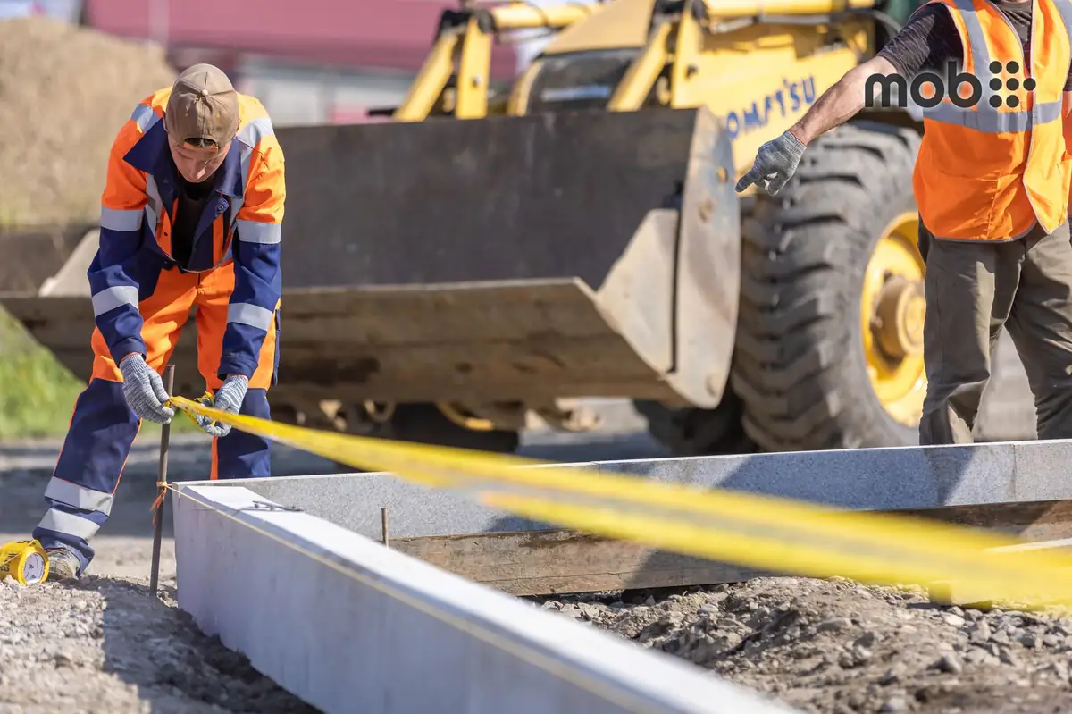 Bricks and mortar quantities calculated from wall area thickness and openings