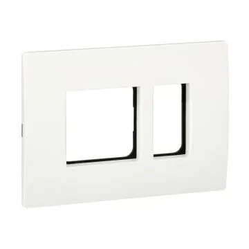Schneider Electric Opale 3 M Grid & 3 M Cover Frame - White, Code: X0703